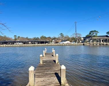 18617 Egret Bay Boulevard - Photo Thumbnail 13