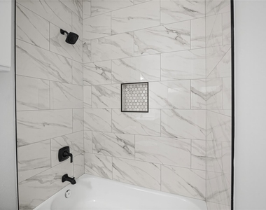 8218 Lawler Street - Photo Thumbnail 25