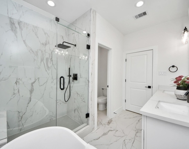 7727 Hammerly Boulevard - Photo Thumbnail 31