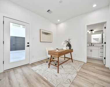7727 Hammerly Boulevard - Photo Thumbnail 3