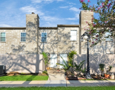 3292 Holly Hall Street - Photo Thumbnail 23