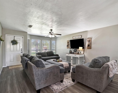 25401 Hunting Trail - Photo Thumbnail 8