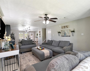 25401 Hunting Trail - Photo Thumbnail 10