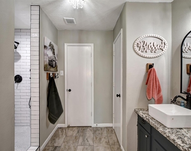25401 Hunting Trail - Photo Thumbnail 22