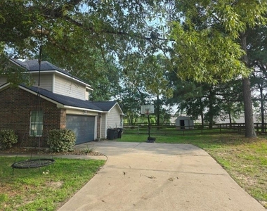 25401 Hunting Trail - Photo Thumbnail 42