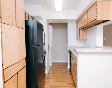 8110 Creekbend Drive - Photo Thumbnail 8