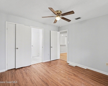 1515 Huntington Lane - Photo Thumbnail 15