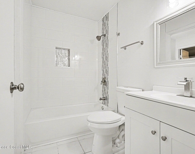 1515 Huntington Lane - Photo Thumbnail 8