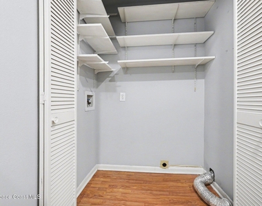 1515 Huntington Lane - Photo Thumbnail 16
