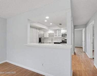 1515 Huntington Lane - Photo Thumbnail 4