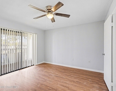 1515 Huntington Lane - Photo Thumbnail 11
