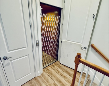 860 Vignoles Avenue Ne - Photo Thumbnail 17