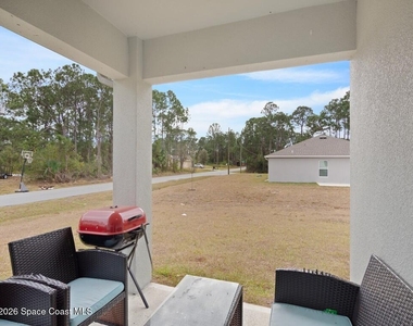 496 Vanguard Street Se - Photo Thumbnail 25