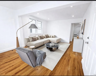 East 94th Street - Photo Thumbnail 2