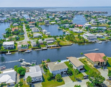 3272 Minnow Creek Drive - Photo Thumbnail 56