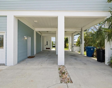 3272 Minnow Creek Drive - Photo Thumbnail 52