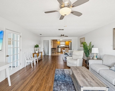 3272 Minnow Creek Drive - Photo Thumbnail 14