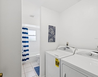 3272 Minnow Creek Drive - Photo Thumbnail 36