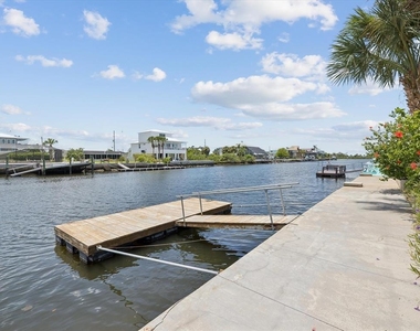 3272 Minnow Creek Drive - Photo Thumbnail 47