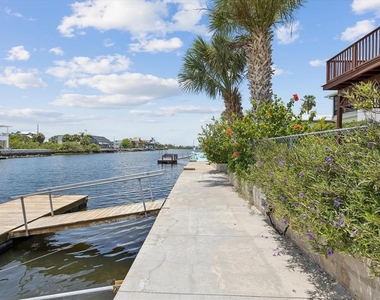 3272 Minnow Creek Drive - Photo Thumbnail 48