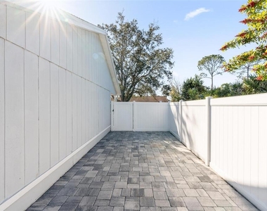 1197 Southfork Court - Photo Thumbnail 32