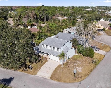 1197 Southfork Court - Photo Thumbnail 46