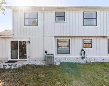 1197 Southfork Court - Photo Thumbnail 36