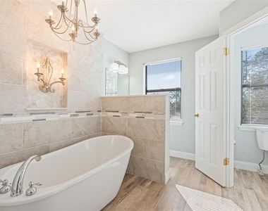 1197 Southfork Court - Photo Thumbnail 22