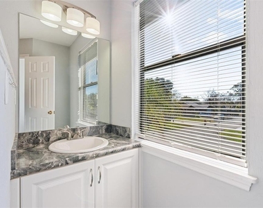 1197 Southfork Court - Photo Thumbnail 23