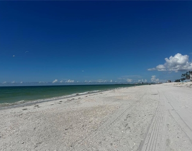 111 86th Avenue - Photo Thumbnail 8