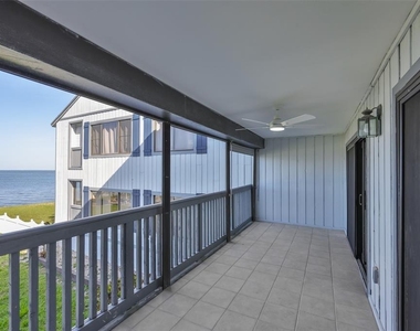 812 Bahia Del Sol Drive - Photo Thumbnail 25