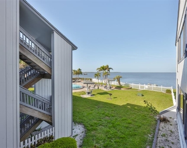 812 Bahia Del Sol Drive - Photo Thumbnail 24