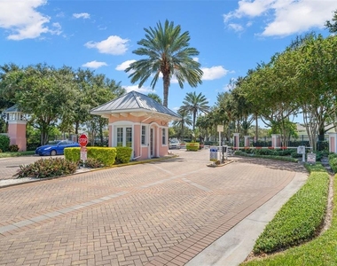 5243 Beach Drive Se - Photo Thumbnail 36
