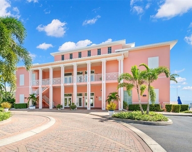 5243 Beach Drive Se - Photo Thumbnail 27