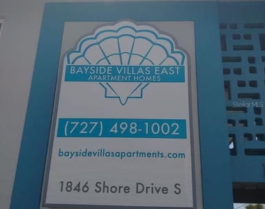1846 Shore Drive S - Photo Thumbnail 22