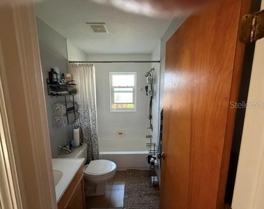 18619 Yokam Avenue - Photo Thumbnail 8