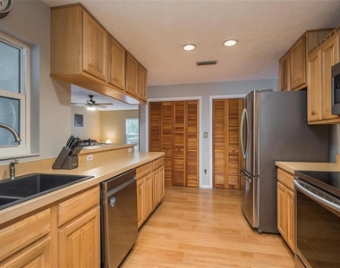 18619 Yokam Avenue - Photo Thumbnail 3