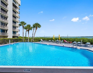 1501 Gulf Boulevard - Photo Thumbnail 36