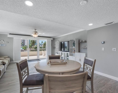 1501 Gulf Boulevard - Photo Thumbnail 10