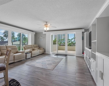 1501 Gulf Boulevard - Photo Thumbnail 11