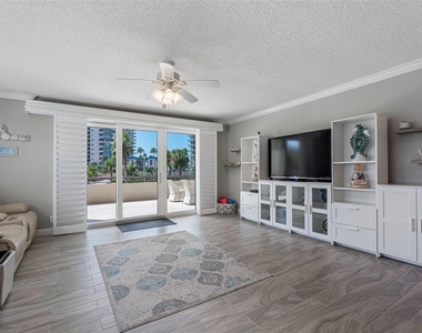 1501 Gulf Boulevard - Photo Thumbnail 12