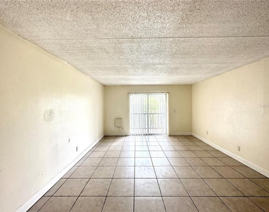2830 Somerset Park Drive - Photo Thumbnail 5