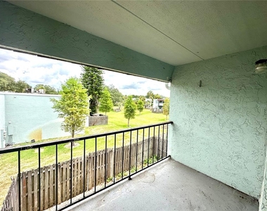 2830 Somerset Park Drive - Photo Thumbnail 11