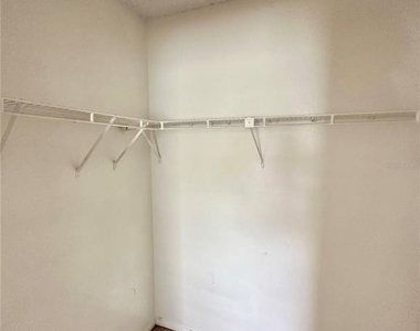 2830 Somerset Park Drive - Photo Thumbnail 9