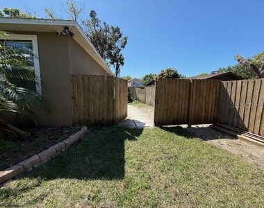 6609 Myrna Drive - Photo Thumbnail 2