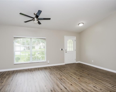 2550 Comet Lane - Photo Thumbnail 1