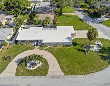 327 Sunny Lane - Photo Thumbnail 40