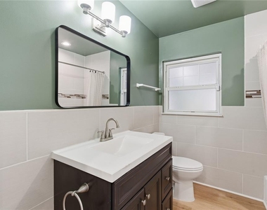 327 Sunny Lane - Photo Thumbnail 17