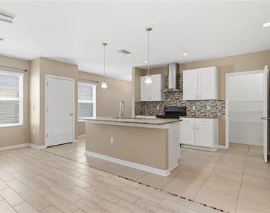 13755 Covey Run Place - Photo Thumbnail 5
