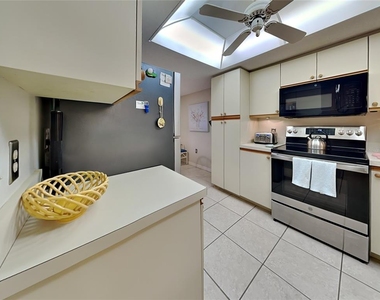 6501 Stone River Road - Photo Thumbnail 48